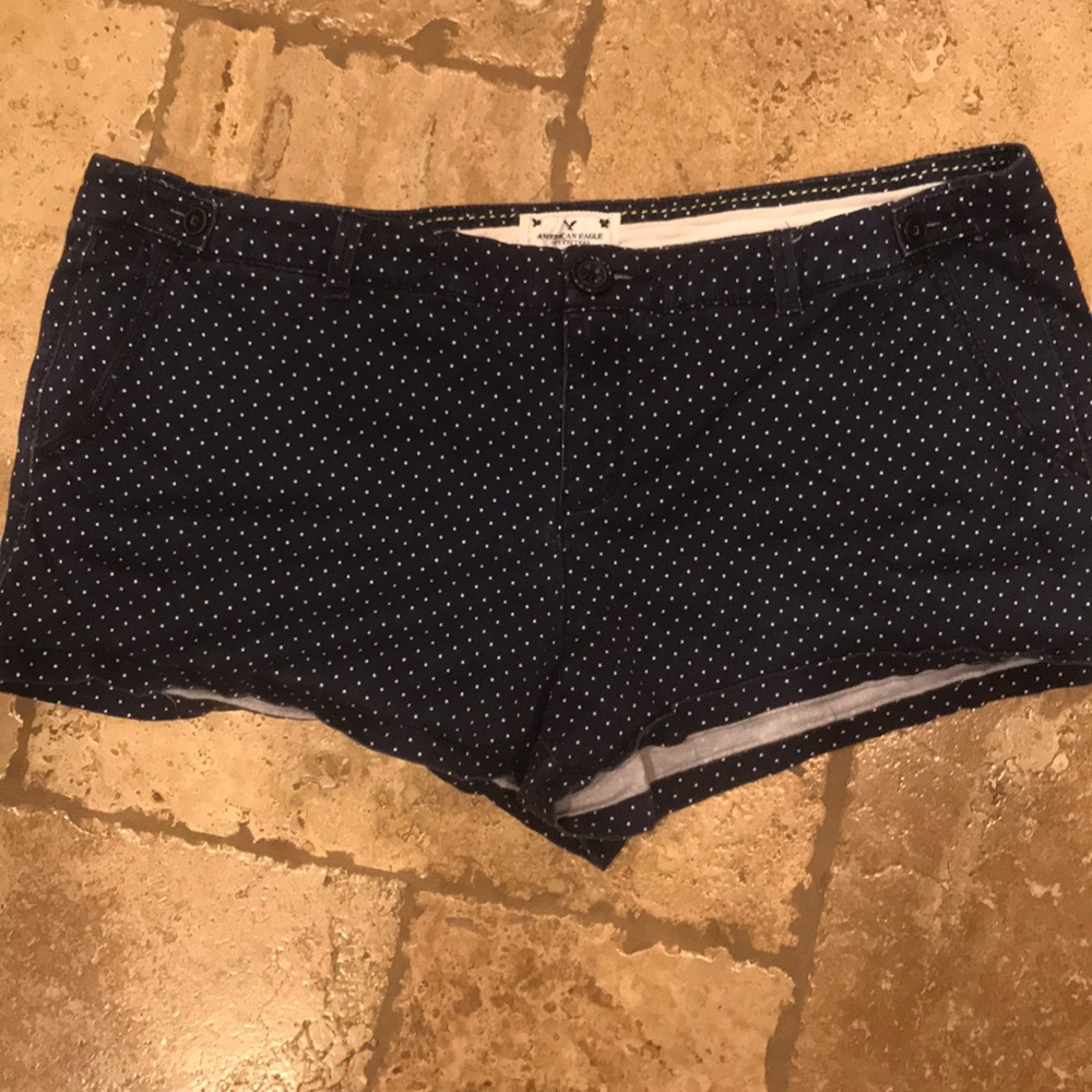 American Eagle polka dot women’s shorts